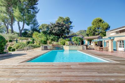 Sale Aubagne Luxury villa 10&nbsp;Rooms 480&nbsp;m²