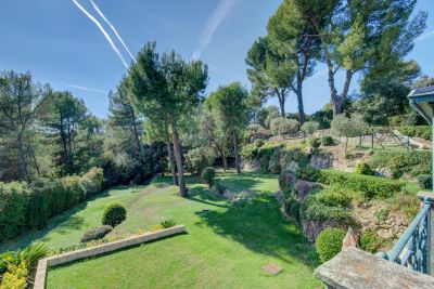 Sale Aubagne Luxury villa 10&nbsp;Rooms 480&nbsp;m²