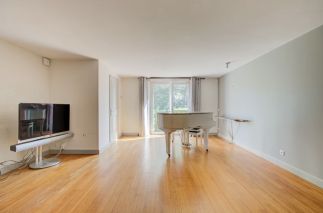 luxury villa 10 Rooms for sale on AUBAGNE (13400)