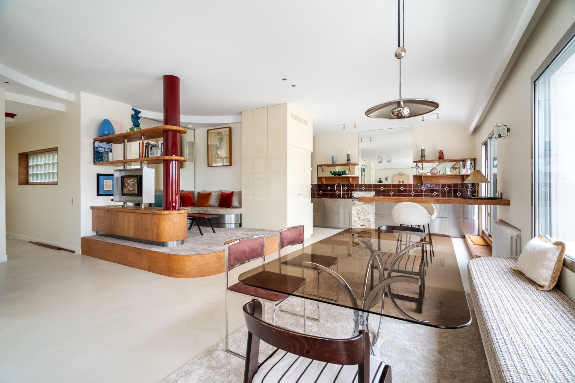 luxury apartment 4 Rooms for rent on MARSEILLE (13007)