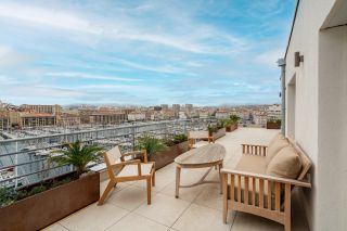 luxury apartment 4 Rooms for rent on MARSEILLE (13007)