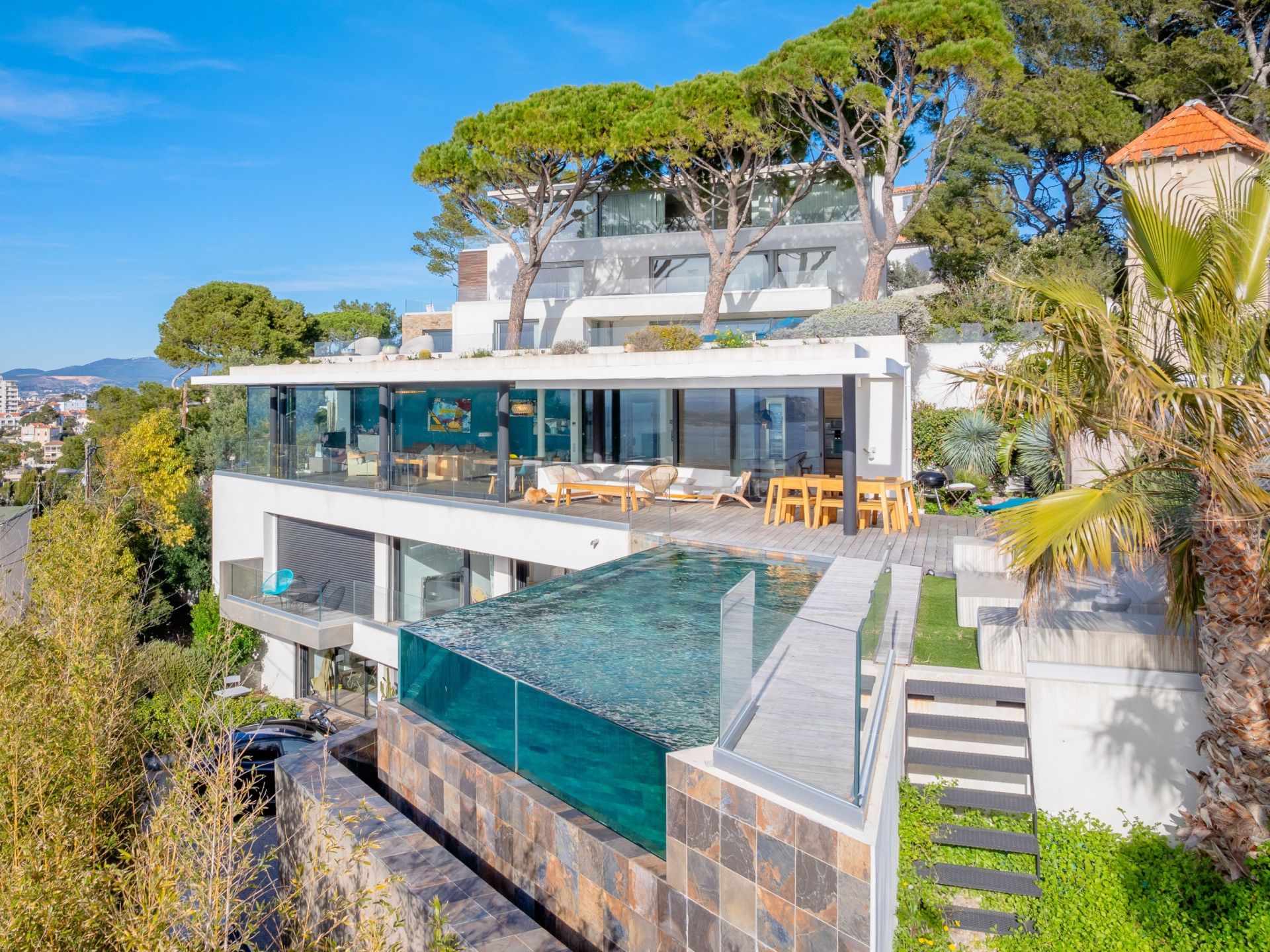 architect's house 6 Rooms for sale on MARSEILLE (13007)