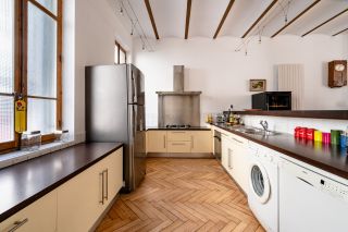 luxury apartment 4 Rooms for sale on MARSEILLE (13006)