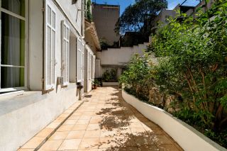 luxury apartment 4 Rooms for sale on MARSEILLE (13006)