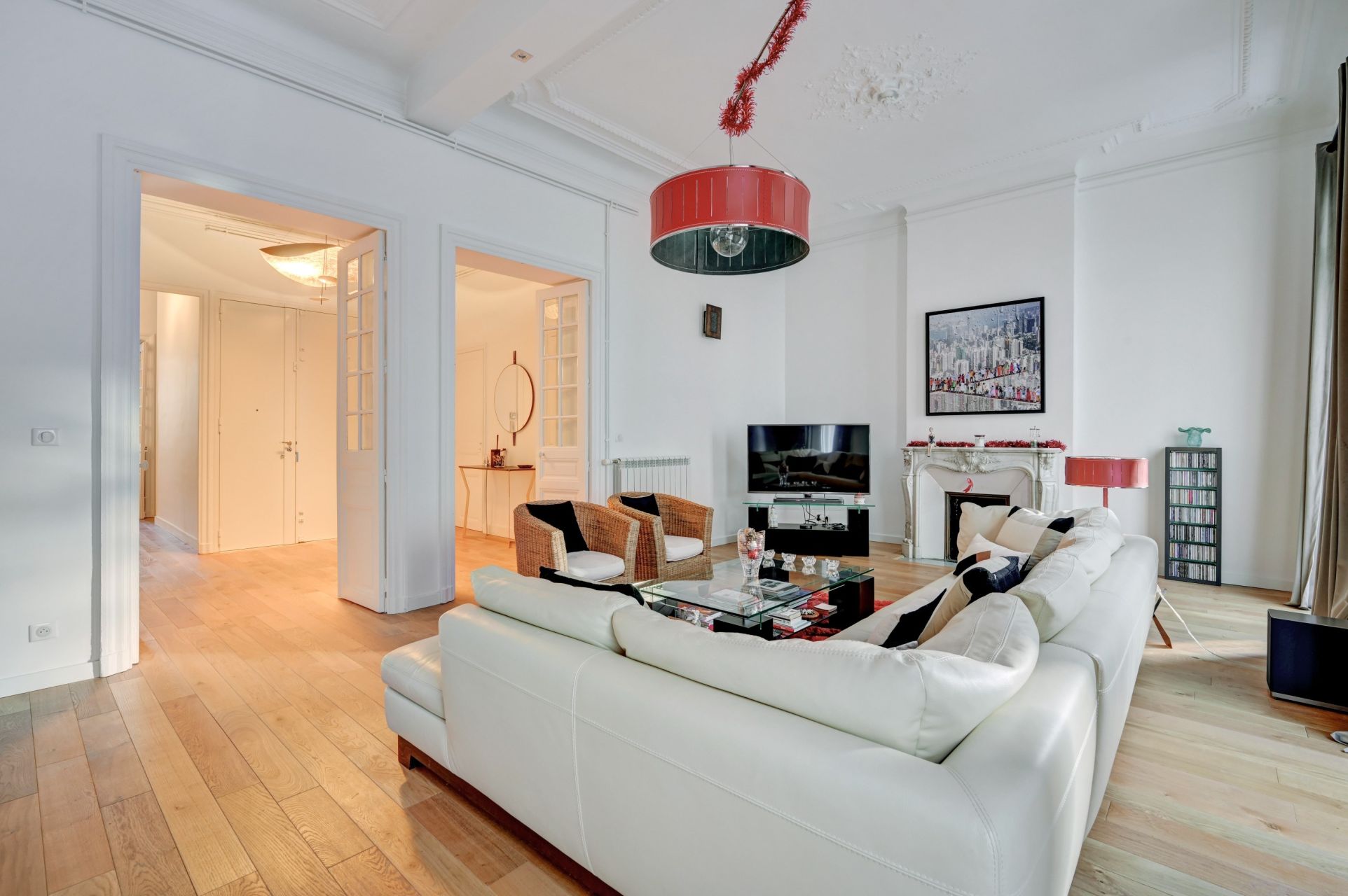luxury apartment 5 Rooms for sale on MARSEILLE (13008)