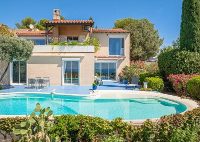 maison de luxe 6 Pièces en vente sur CASSIS (13260) Vente Cassis Maison de luxe 6 Pièces 230 m²