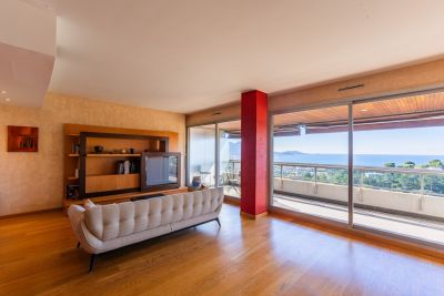 Sale Marseille 8 Luxury apartment 2&nbsp;Rooms 84&nbsp;m²