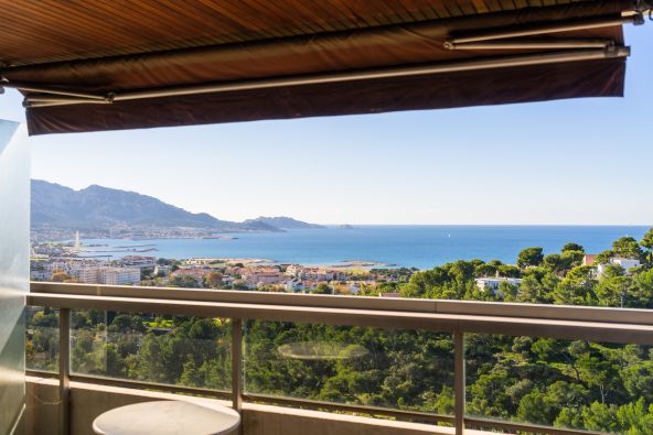 Sale Marseille 8 Luxury apartment 2 Rooms 84 m²