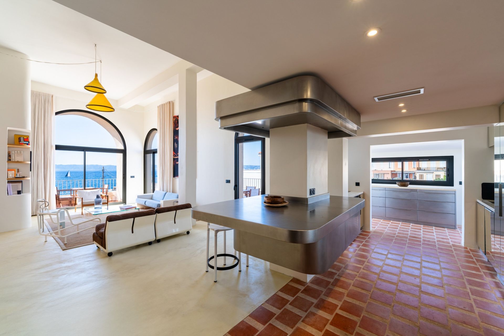 maison d'architecte 7 Pièces en vente sur MARSEILLE (13007)