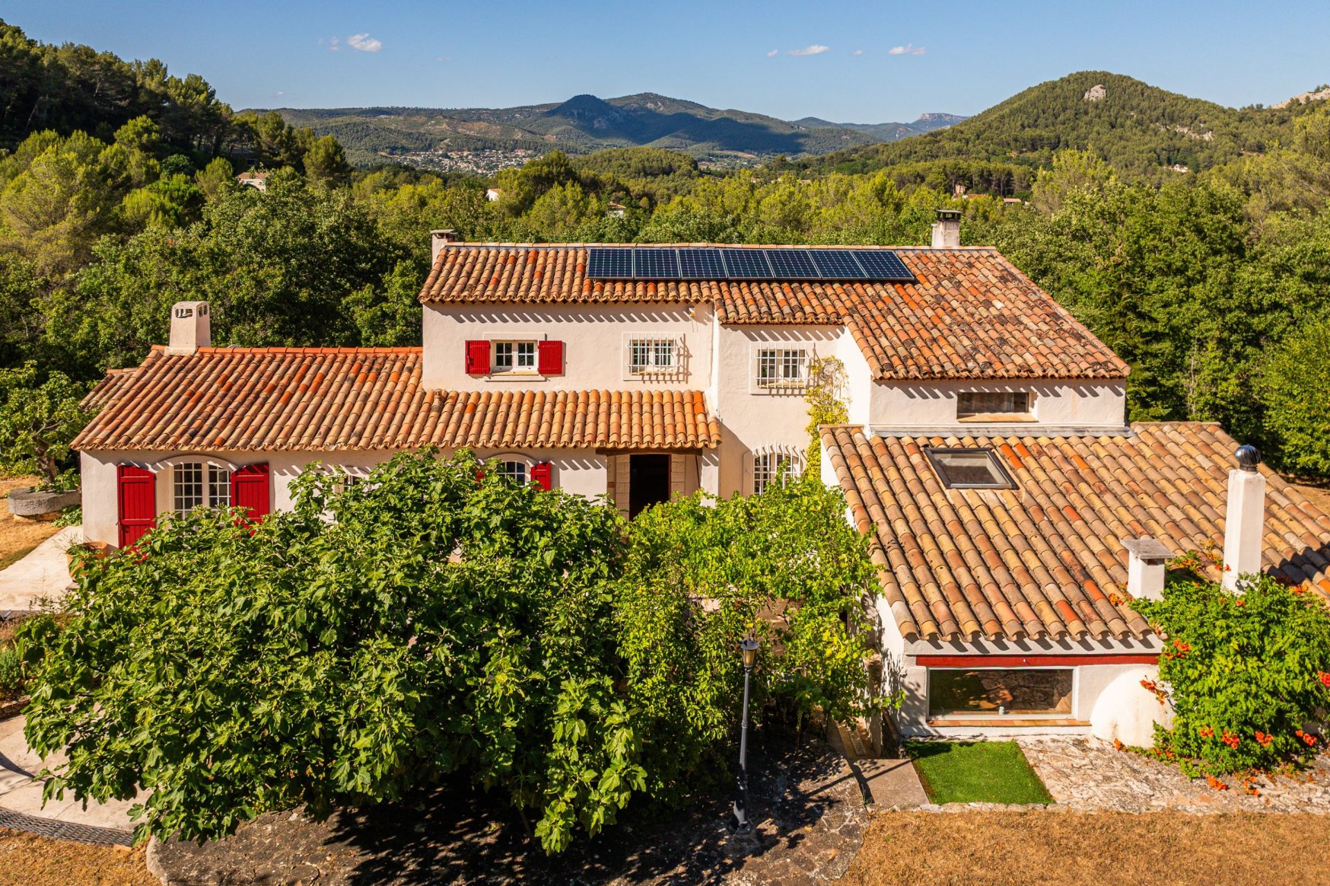 maison de luxe 6 Pièces en vente sur AURIOL (13390)