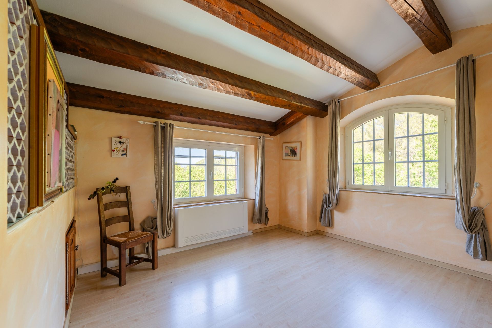 maison de luxe 6 Pièces en vente sur AURIOL (13390)