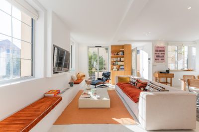 luxury house 5 Rooms for sale on MARSEILLE (13007) Sale Marseille 7 Luxury house 5 Rooms 186 m²