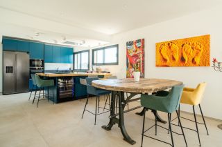 contemporary house 4 Rooms for sale on CARRY LE ROUET (13620)