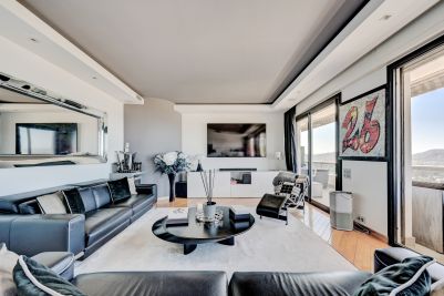 luxury apartment 6 Rooms for sale on MARSEILLE (13008) Sale Marseille 8 Luxury apartment 6 Rooms 162 m²