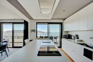 luxury apartment 6 Rooms for sale on MARSEILLE (13008)