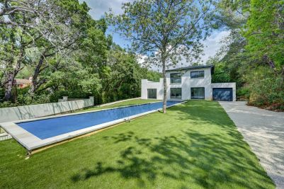 contemporary house 5 Rooms for rent on ROQUEVAIRE (13360) Rental Roquevaire Contemporary house 5 Rooms 174 m²