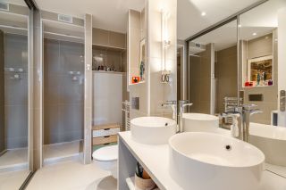 duplex de luxe 8 Pièces en vente sur MARSEILLE (13008)