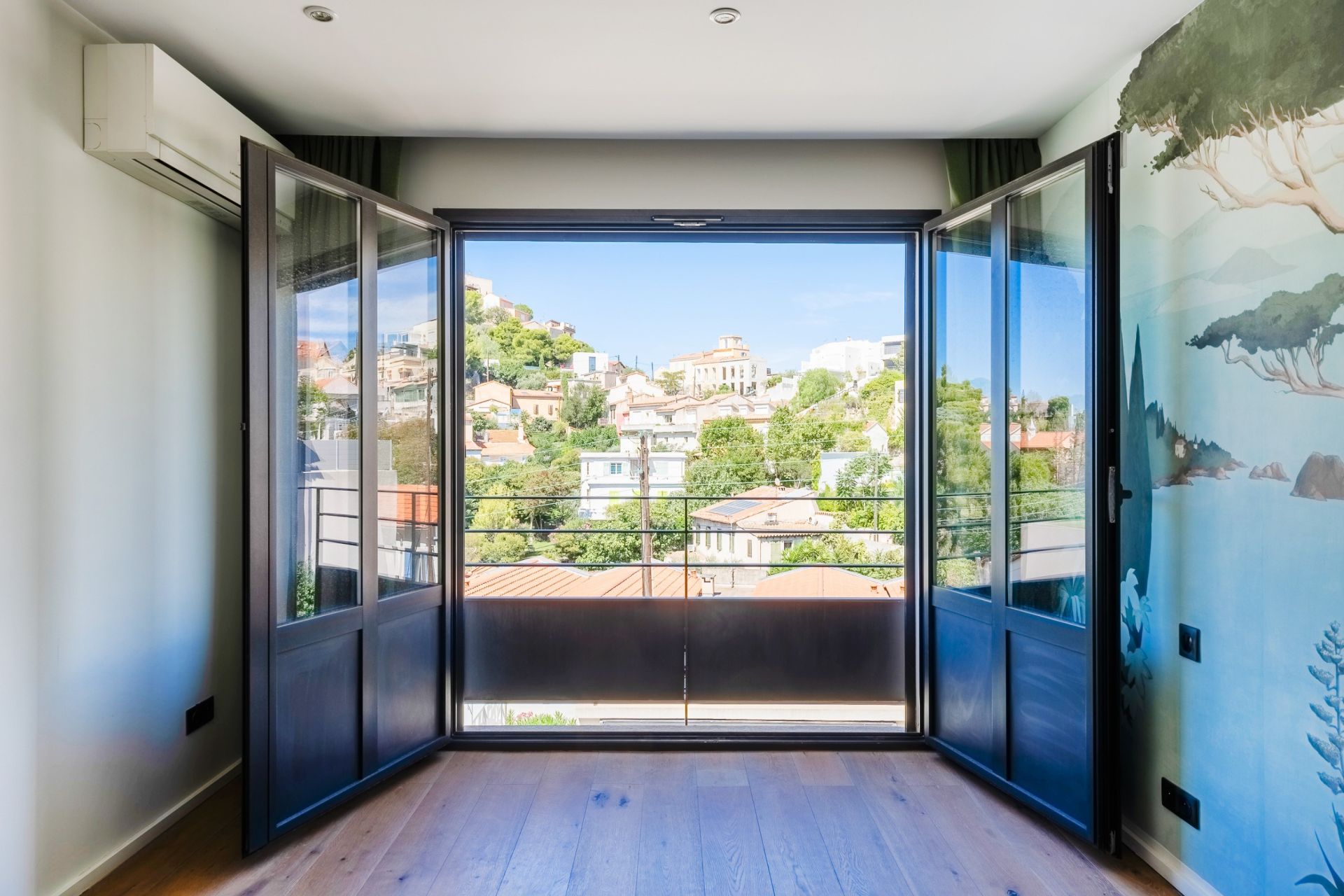 maison de luxe 5 Pièces en vente sur MARSEILLE (13007)