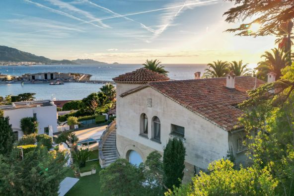 Sale Marseille 7 Mansion 9 Rooms 312 m²