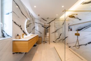 maison de luxe 6 Pièces en vente sur MARSEILLE (13008)