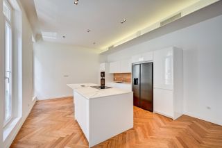 appartement de luxe 4 Pièces en location sur MARSEILLE (13008)