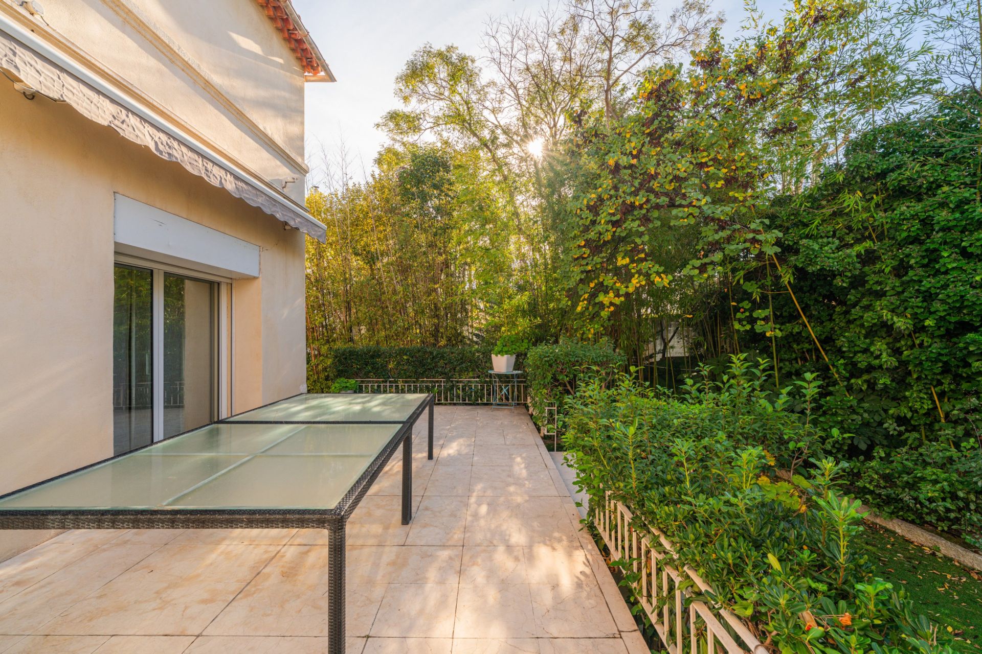 maison de maître 7 Pièces en vente sur MARSEILLE (13008)