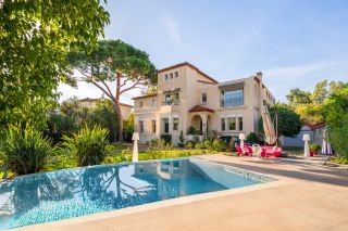 maison de maître 7 Pièces en vente sur MARSEILLE (13008)