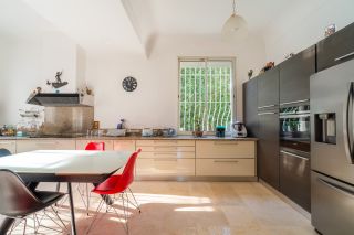 maison de maître 7 Pièces en vente sur MARSEILLE (13008)