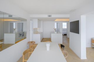 luxury apartment 4 Rooms for sale on MARSEILLE (13007)