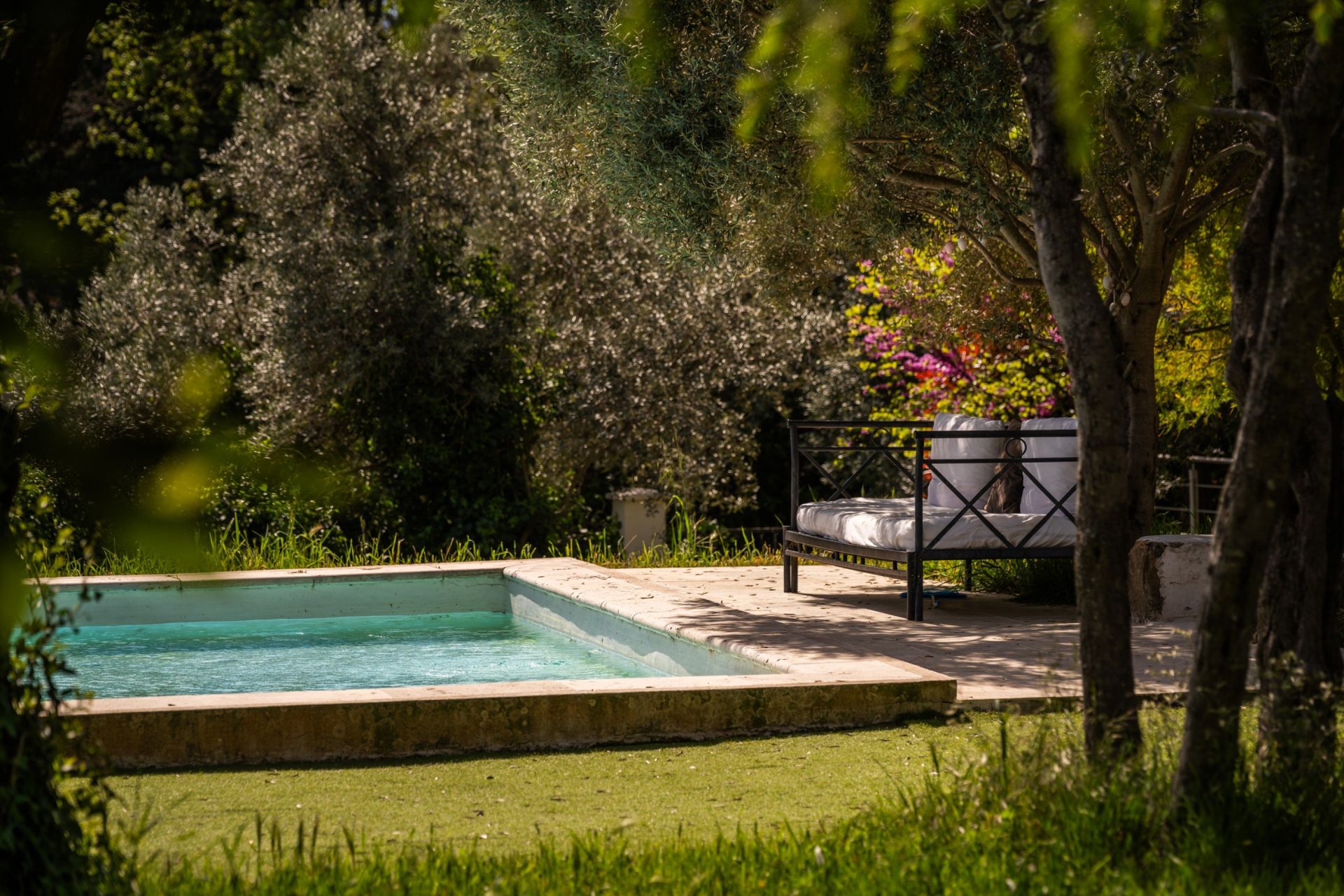 maison traditionnelle 8 Pièces en vente sur MIMET (13105)