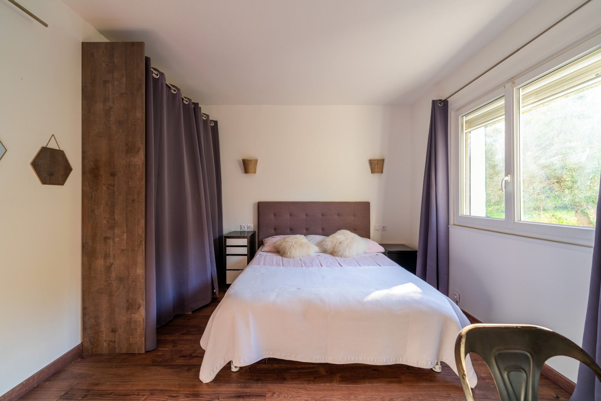 maison traditionnelle 8 Pièces en vente sur MIMET (13105)