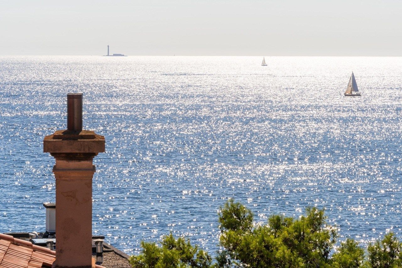 maison de luxe 5 Pièces en location sur MARSEILLE (13007)