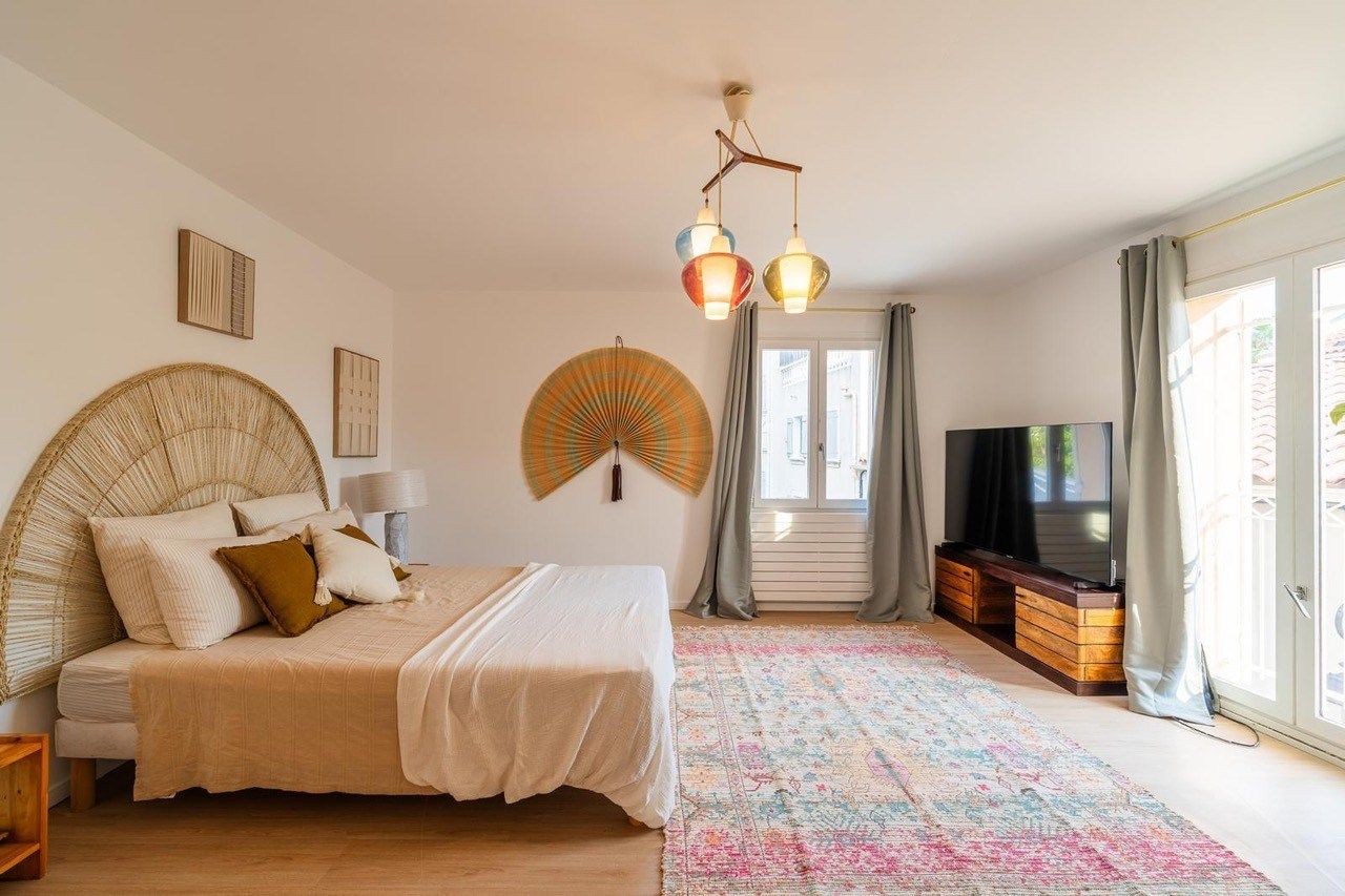 maison de luxe 5 Pièces en location sur MARSEILLE (13007)