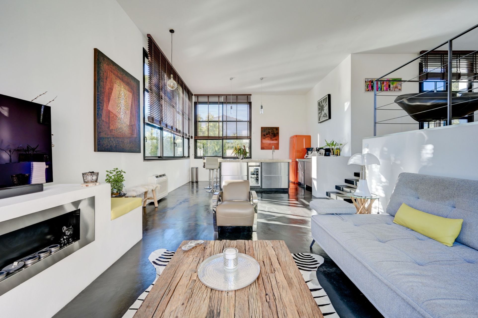 contemporary house 5 Rooms for sale on LA CIOTAT (13600)