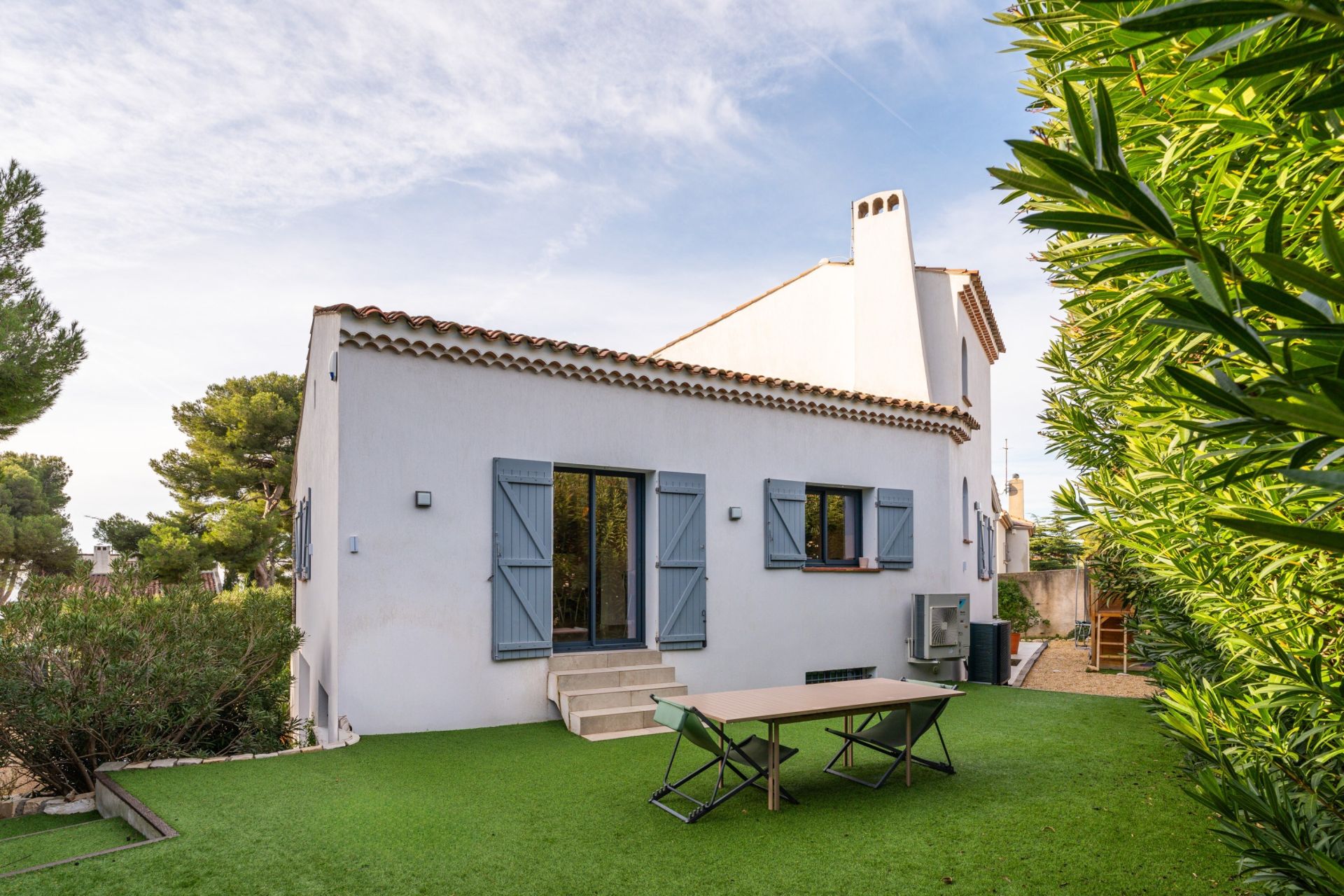 maison de luxe 7 Pièces en vente sur CARRY LE ROUET (13620)