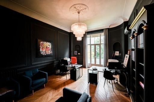 luxury apartment 12 Rooms for rent on MARSEILLE (13008)