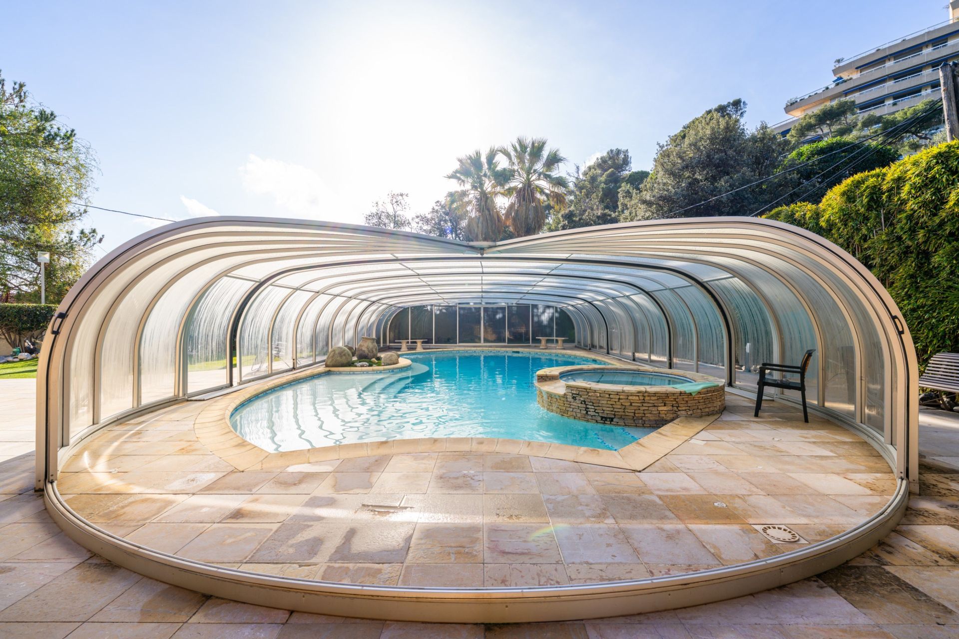 luxury house 11 Rooms for sale on MARSEILLE (13008)