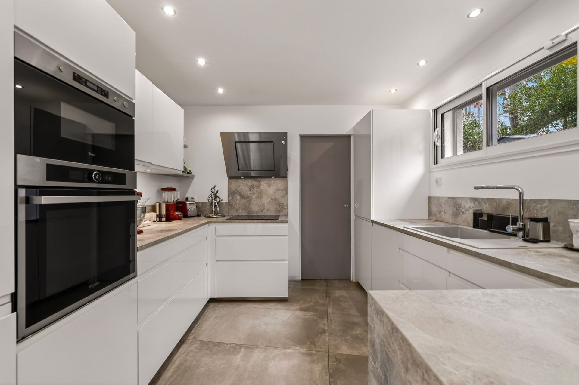 maison de luxe 6 Pièces en vente sur MARSEILLE (13009)