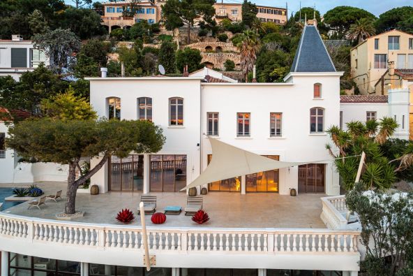 Sale Marseille 7 Mansion 8&nbsp;Rooms 500&nbsp;m²