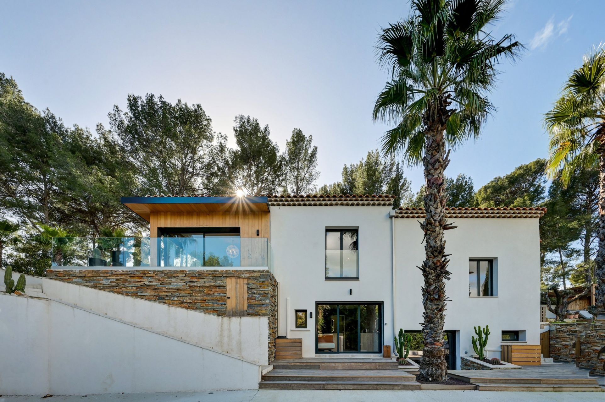 maison de luxe 8 Pièces en vente sur CASSIS (13260)