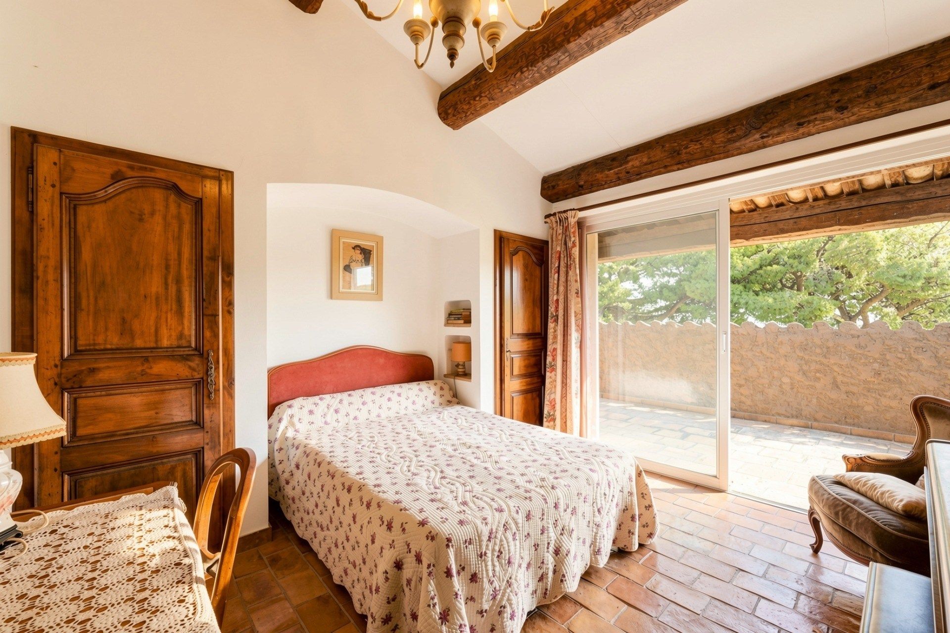 luxury house 6 Rooms for sale on LA CIOTAT (13600)