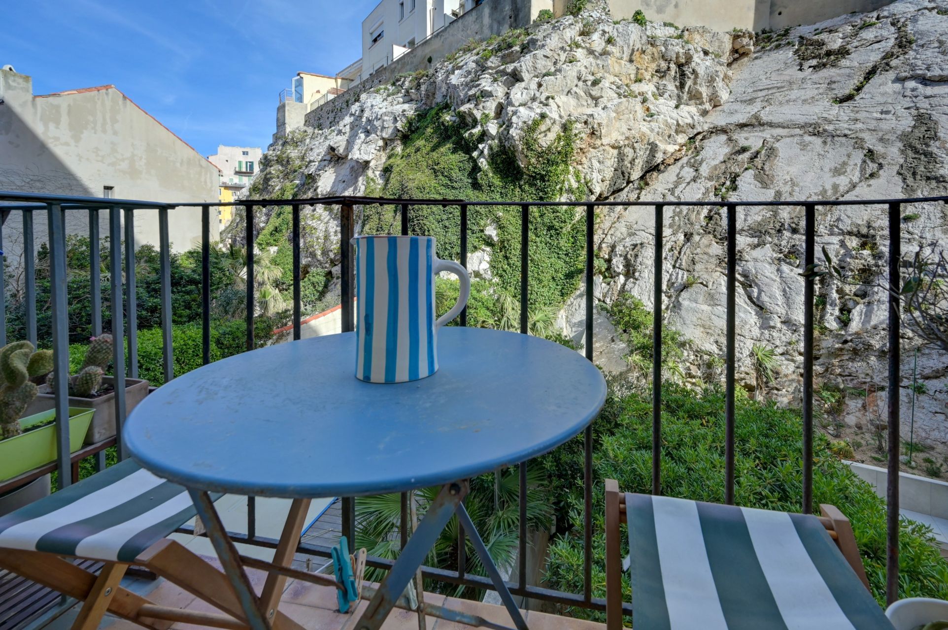 appartement de luxe 4 Pièces en location saisonnière sur MARSEILLE (13007)