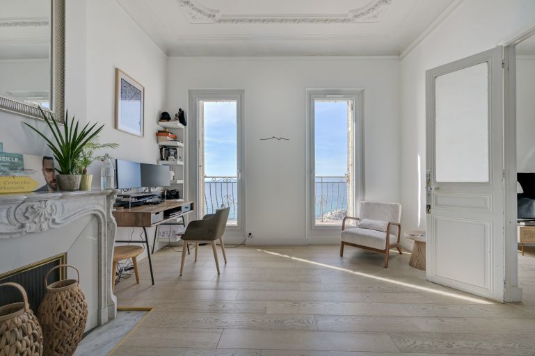 appartement de luxe 4 Pièces en location saisonnière sur MARSEILLE (13007)