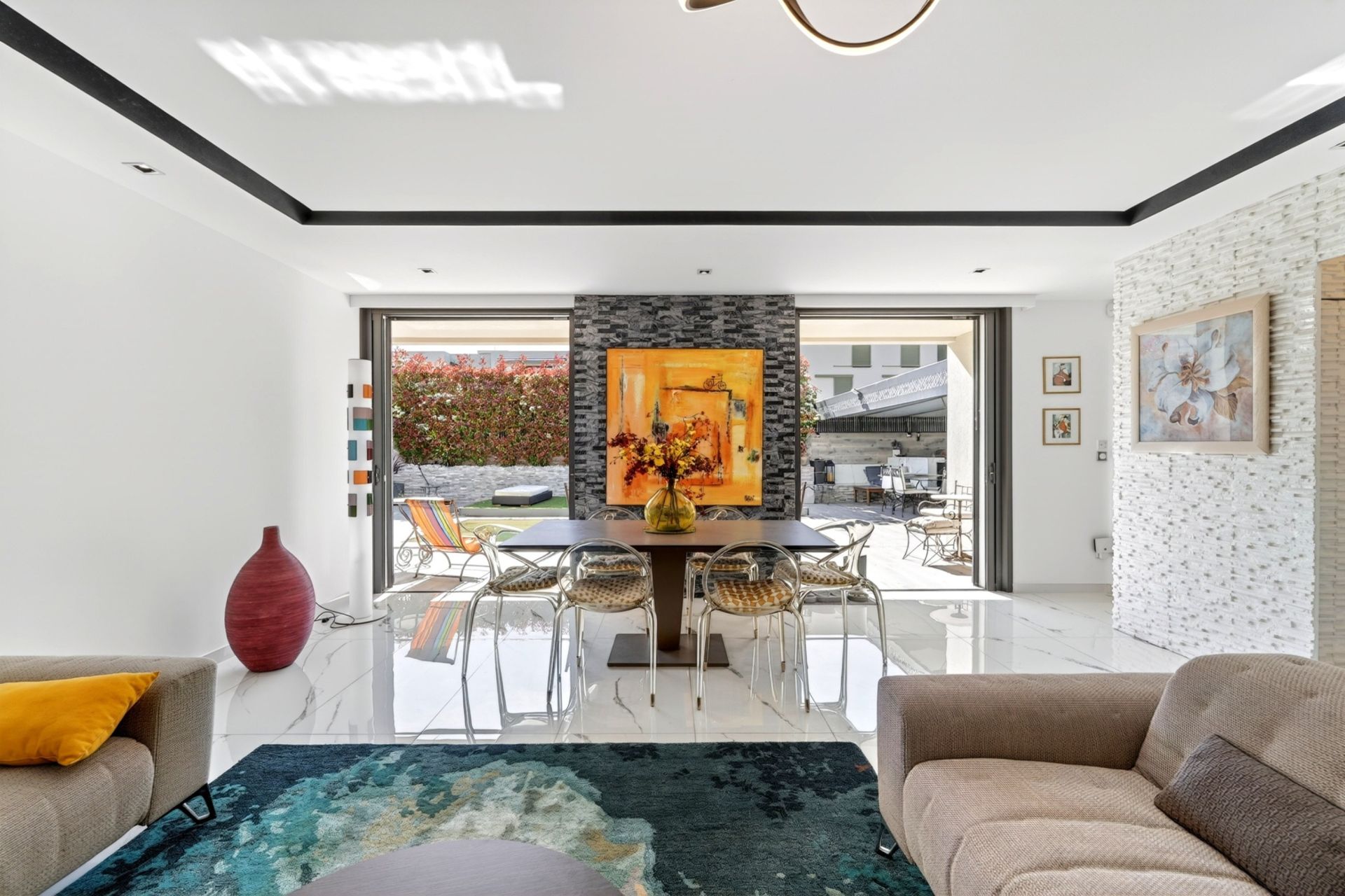 luxury house 6 Rooms for sale on LA CIOTAT (13600)