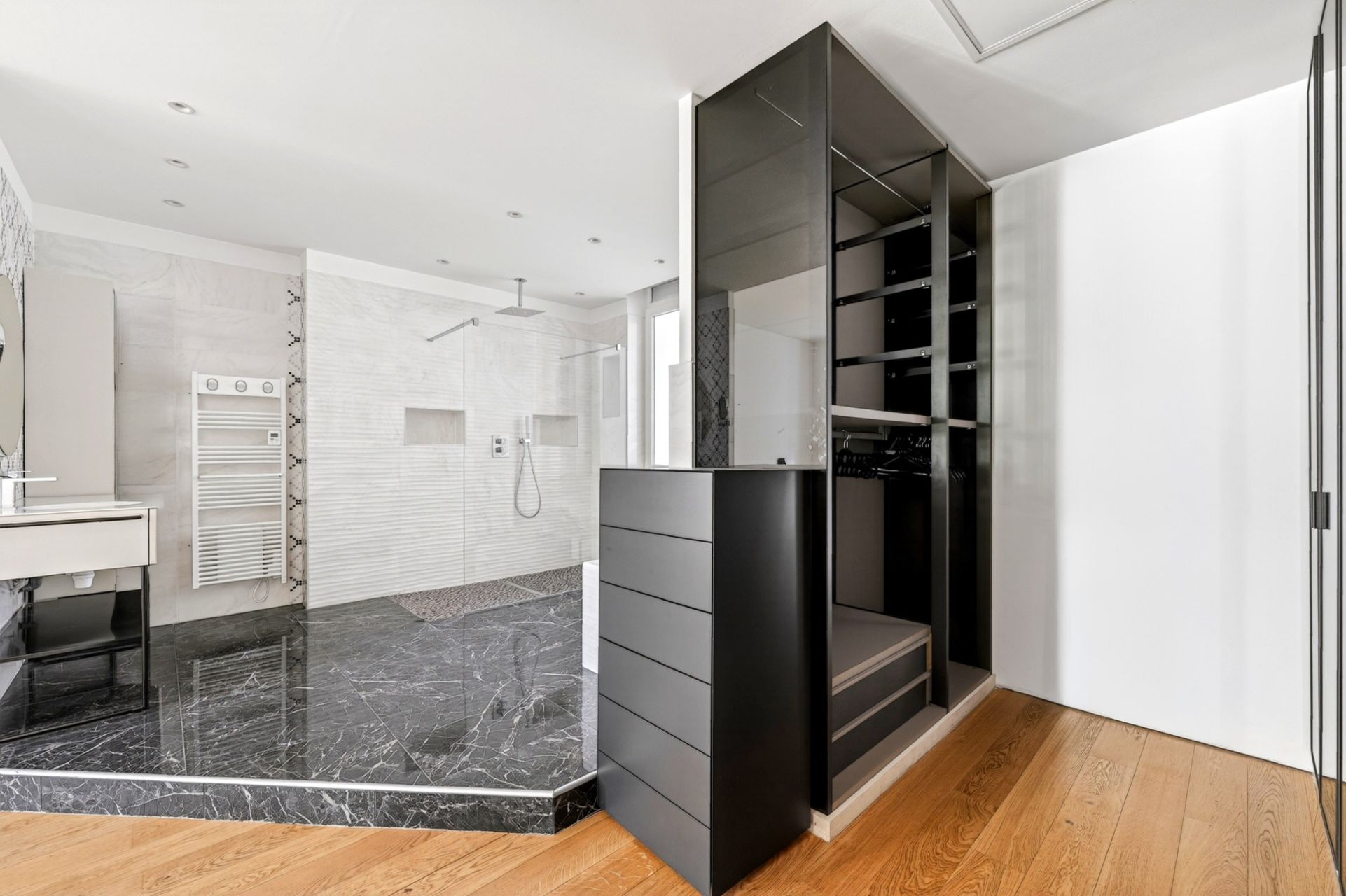 appartement de luxe 6 Pièces en vente sur MARSEILLE (13008)