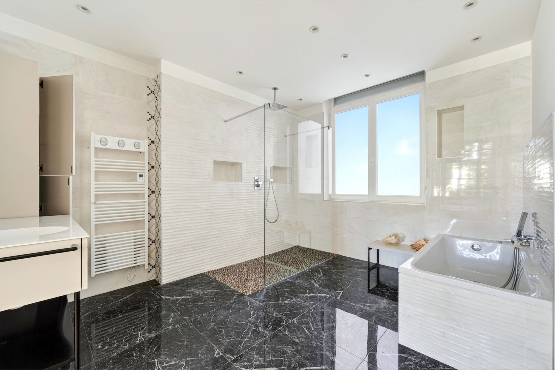 appartement de luxe 6 Pièces en vente sur MARSEILLE (13008)