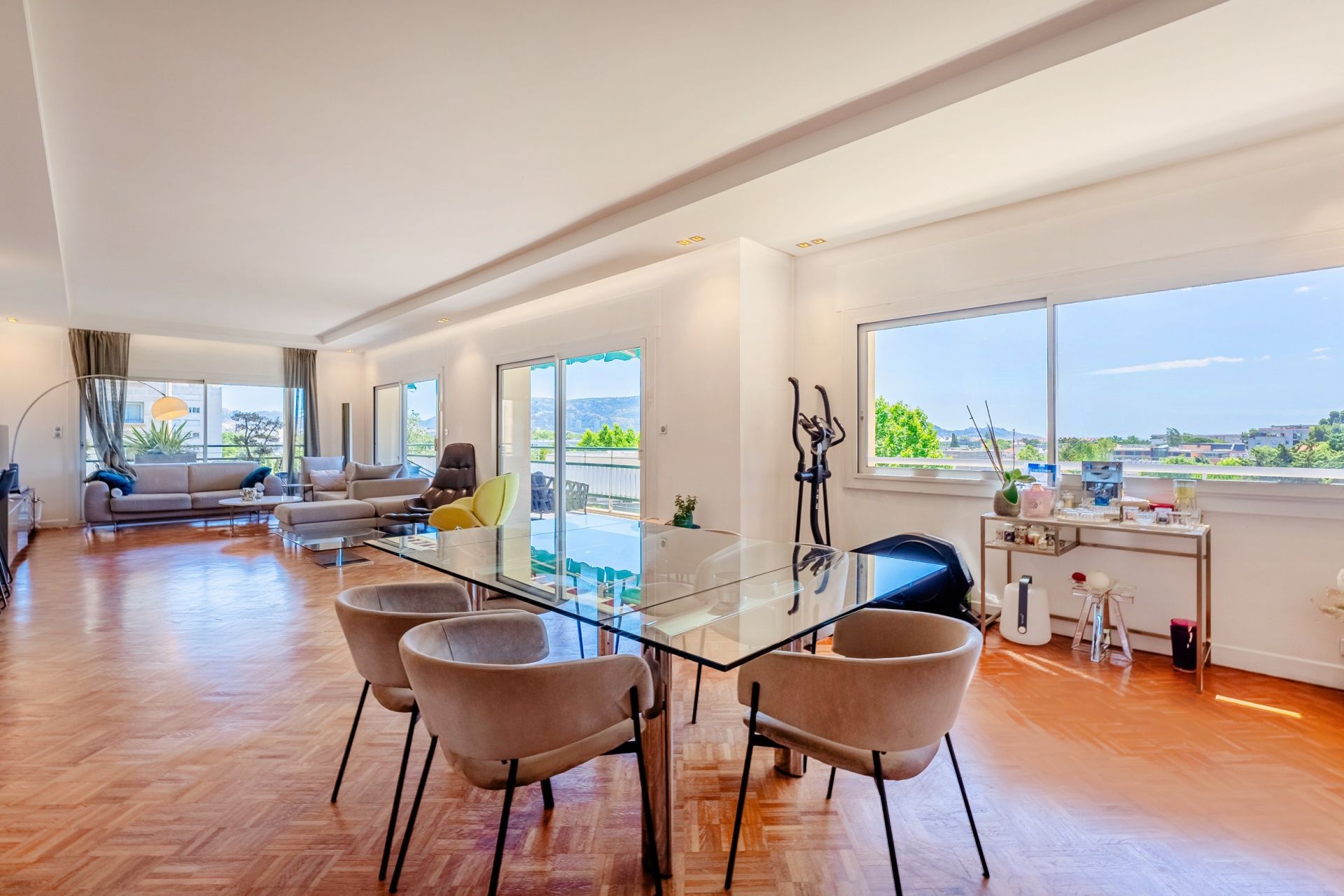 appartement de luxe 5 Pièces en location sur MARSEILLE (13008)