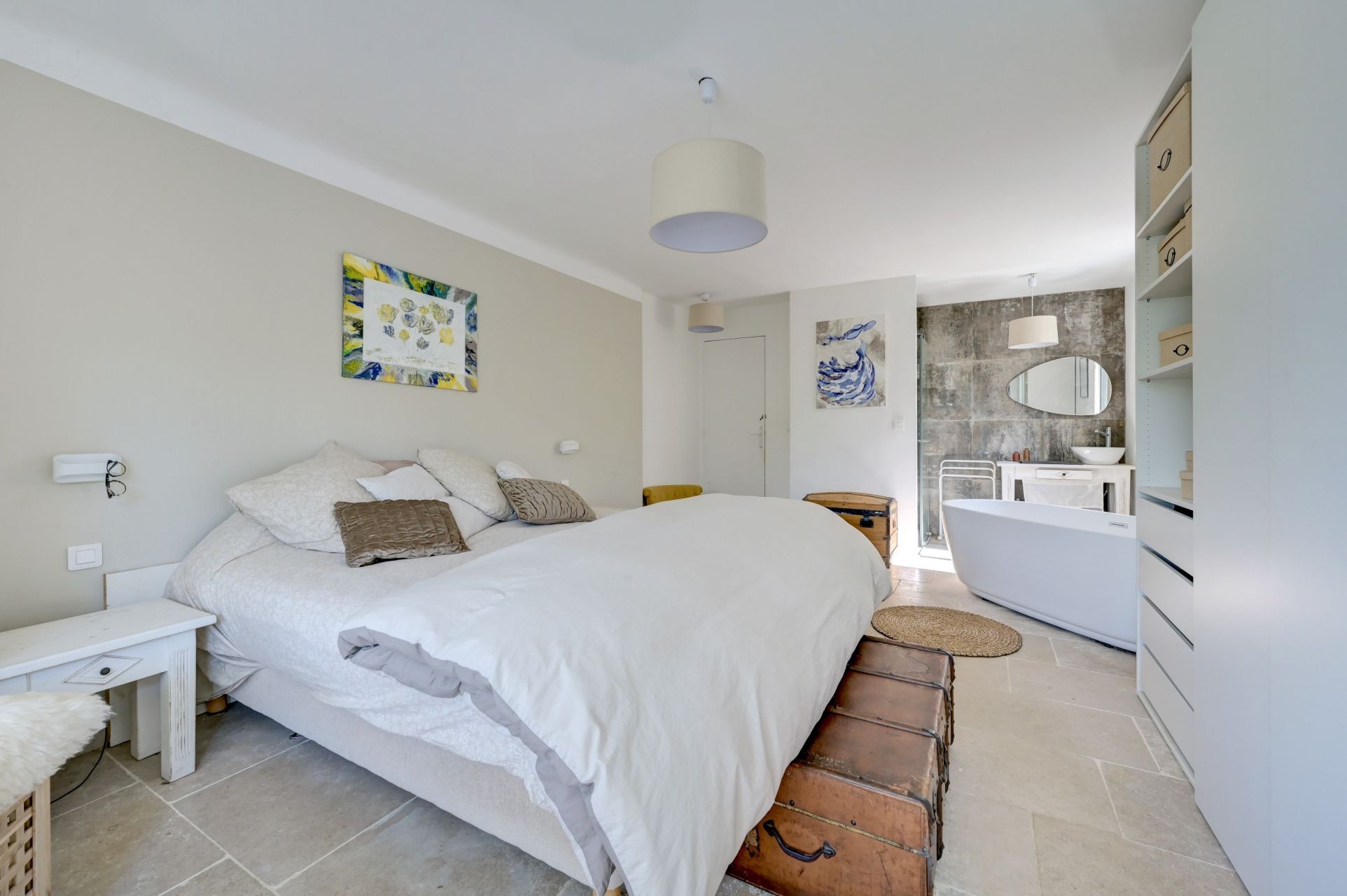 maison traditionnelle 7 Pièces en vente sur SAUSSET LES PINS (13960)