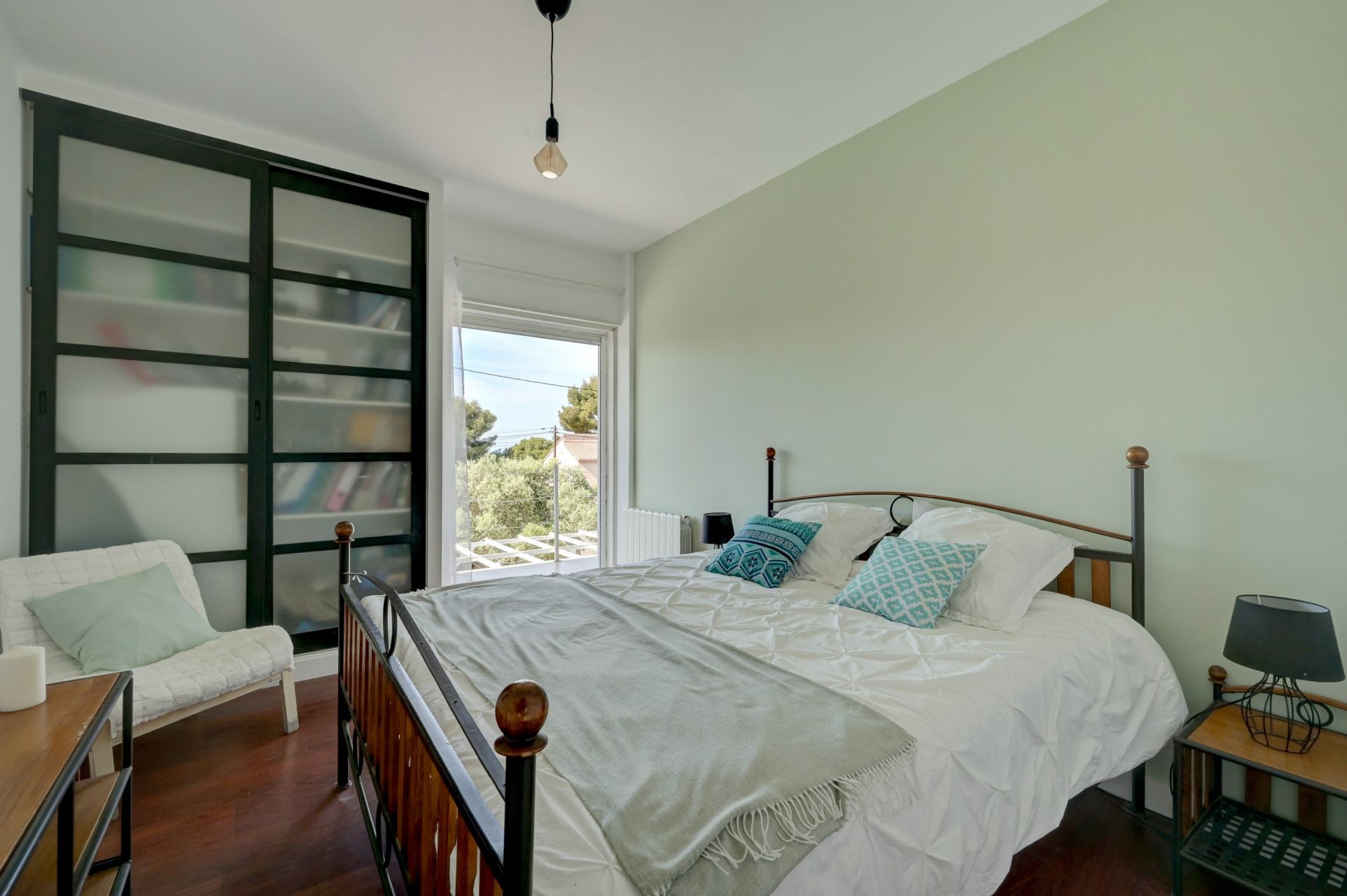maison traditionnelle 7 Pièces en vente sur SAUSSET LES PINS (13960)