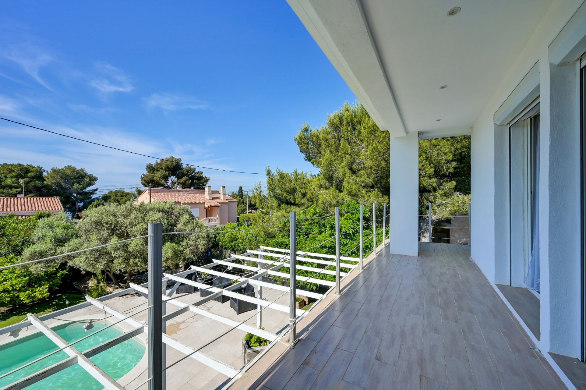 maison traditionnelle 7 Pièces en vente sur SAUSSET LES PINS (13960)